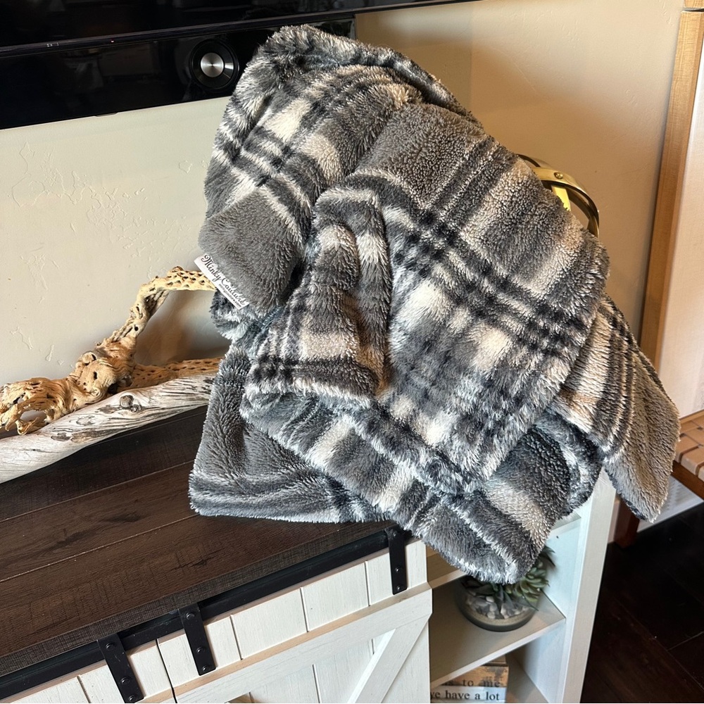 Minky Couture Large Soft 69X60 Gray & Cream Blanket